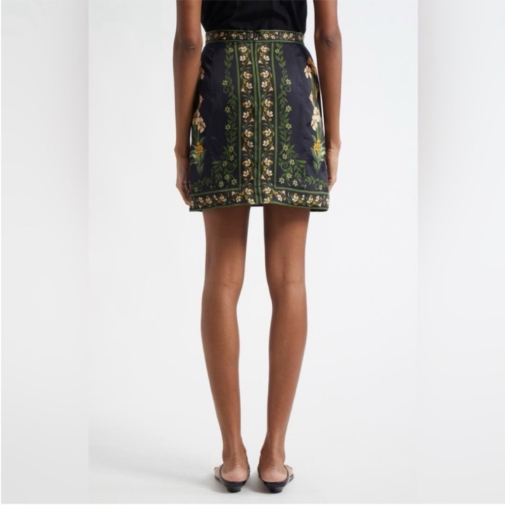 FARM Rio Flowers Arch Wrap Front Miniskirt - Picture 3 of 7